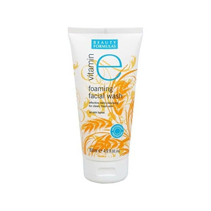 BEAUTY FORMULAS VITAMIN E FOAMING FACIAL WASH